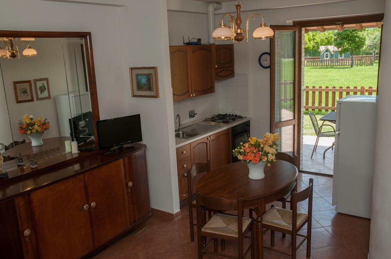 Agriturismo Il Casale Di Monica Rivotorto Kültér fotó
