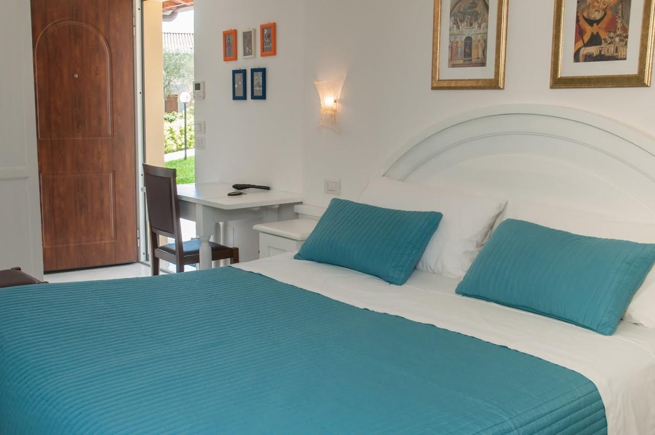 Agriturismo Il Casale Di Monica Rivotorto Kültér fotó